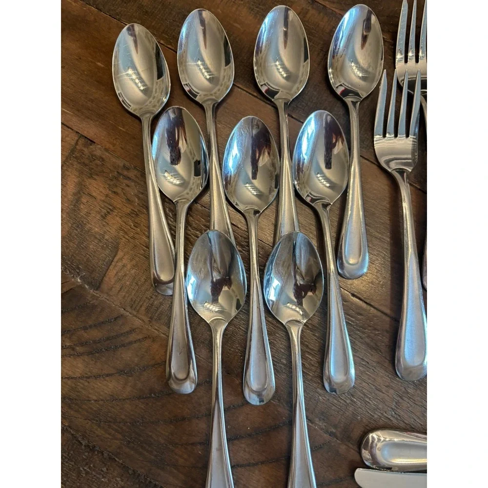 Oneida Flatware Set 51pc Silver Satin Sand Dune Stainless Steel Contemporary